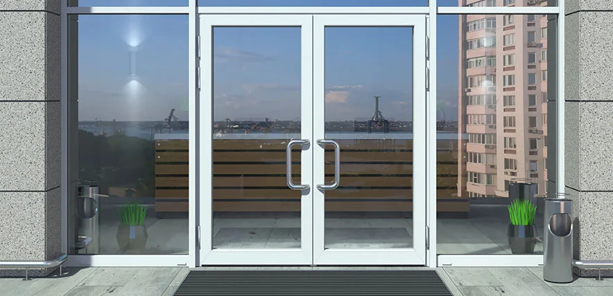 storefront glass repair in Lakeside, FL