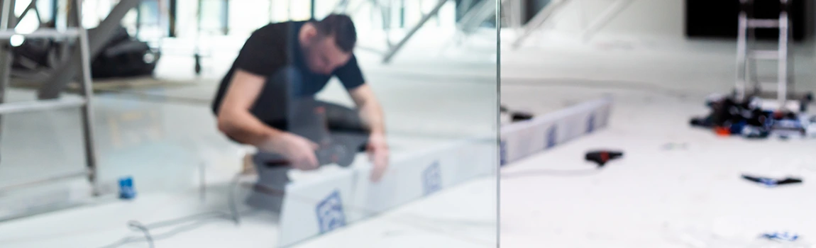 Emergency Commercial Glass Repair in Lakeside, FL