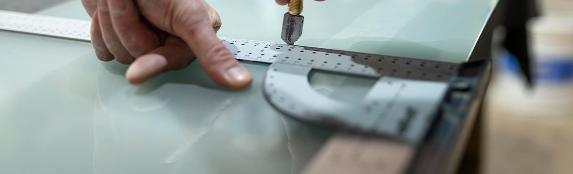 Commercial Glass Repair Company in Lakeside