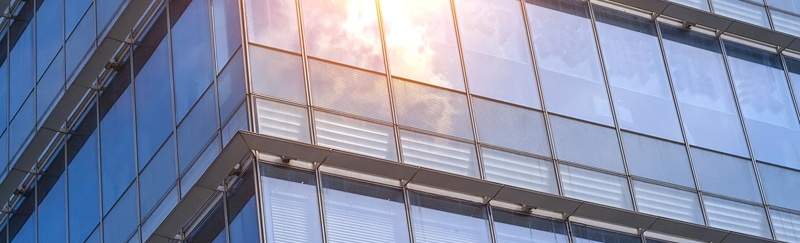 UV-Resistant Glass Experts in Lakeside